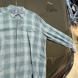 American Fishing Tackle Co. (AFTCO) brand men’s long sleeve flannel shirt. XXL